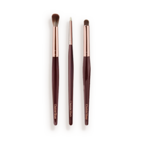 GLI STRUMENTI ESSENZIALI PER GLI OCCHI: PENNELLI DA TRUCCO
