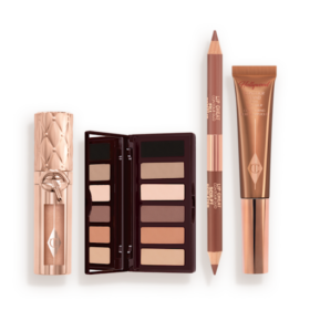 IL KIT TRUCCO PER IL LOOK SUPER NUDES