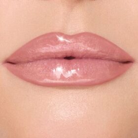 IL KIT TRUCCO PER IL LOOK SUPER NUDES