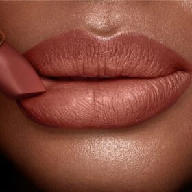 LA MATTE REVOLUTION DEI SUPER NUDES – SUPER FABULOUS