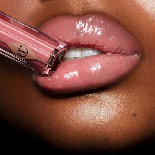 Pillow Talk LUSCIOUS LIP SLICK: SCONTI MAGICI