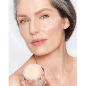 SET SKINCARE “DUO PER UNA PELLE LUMINOSA DI NOTTE” DI CHARLOTTE