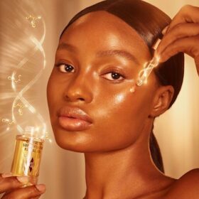SET SKINCARE “RADIANCE” DI CHARLOTTE, PER UN EFFETTO SPA