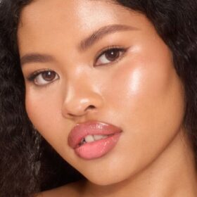 UNREAL SKIN SHEER GLOW TINT STICK FONDOTINTA IDRATANTE 8 MEDIUM